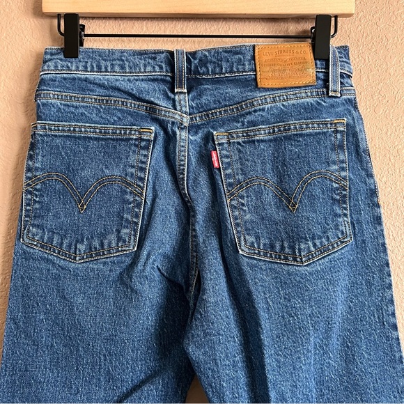 Levi's Premium Wedgie Straight Leg Button Fly Jeans Size 27 - Picture 9 of 14